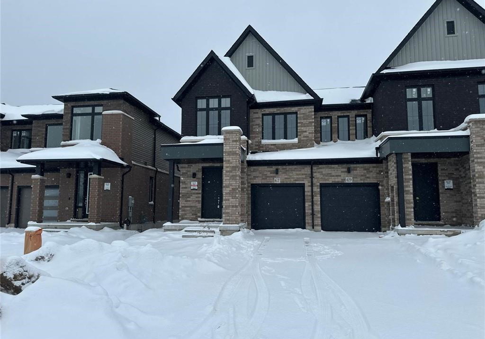 67-manuel-manuel-street-stratford-ontario-40802987