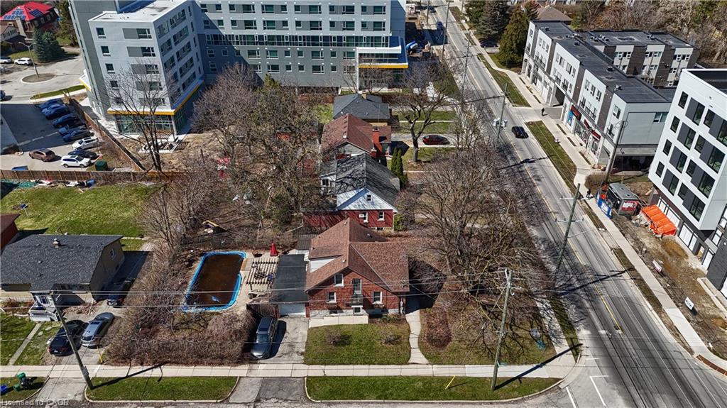 285-albert-street-waterloo-ontario-40802997