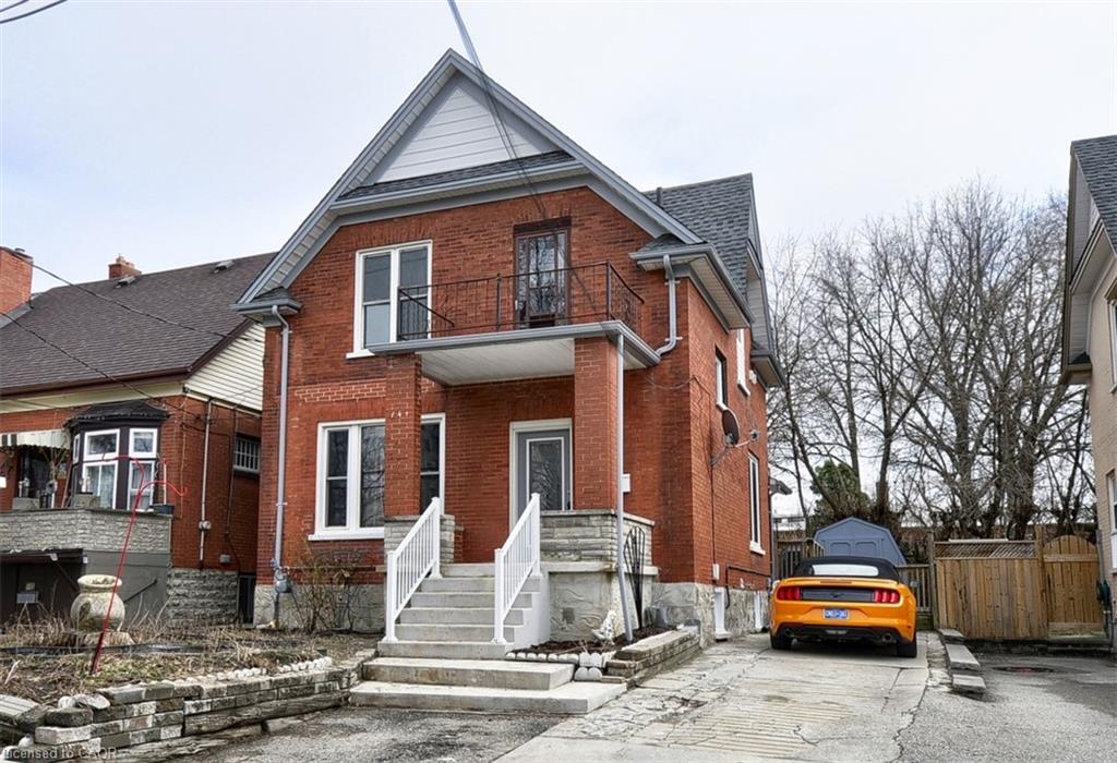 147-benton-street-kitchener-ontario-40803024