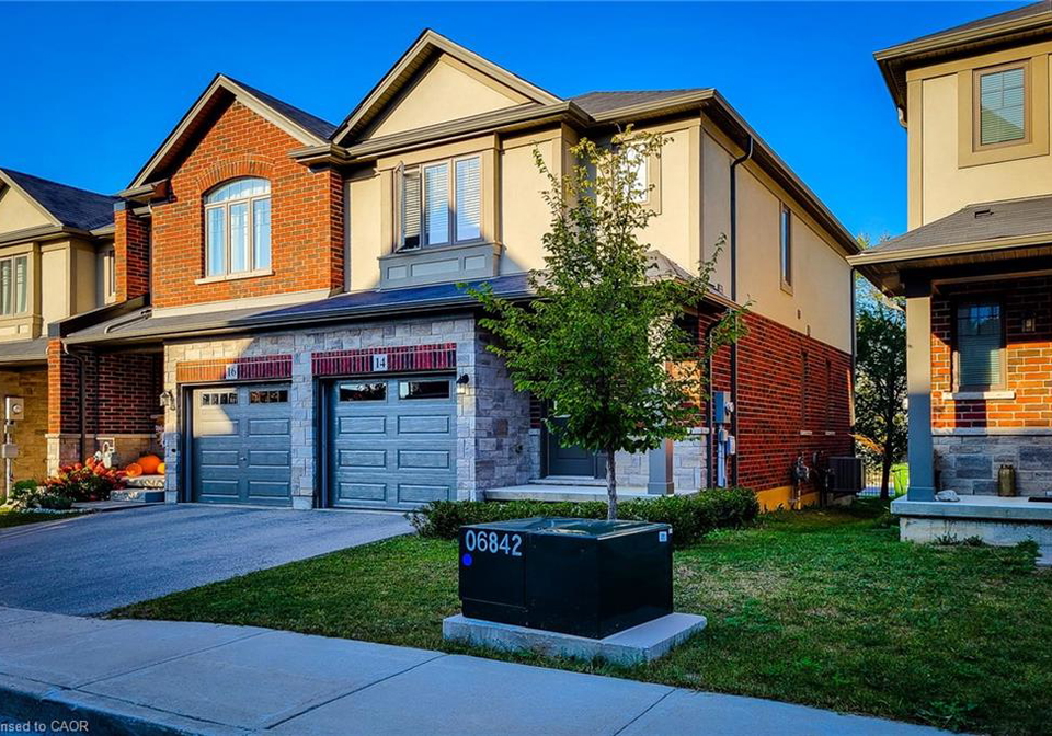 14-farley-lane-ancaster-ontario-40803027