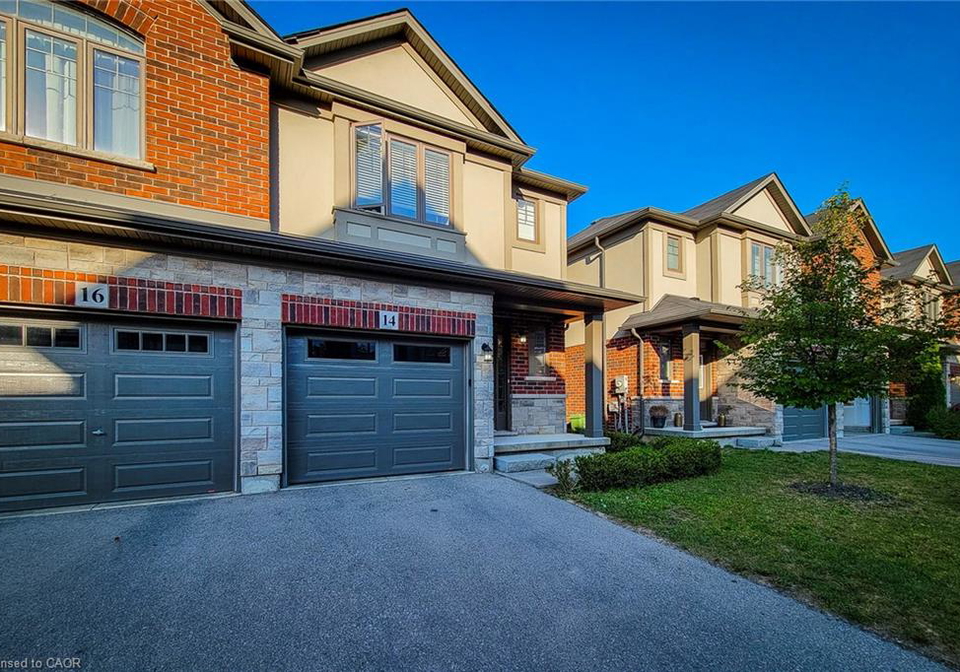 14-farley-lane-ancaster-ontario-40803027