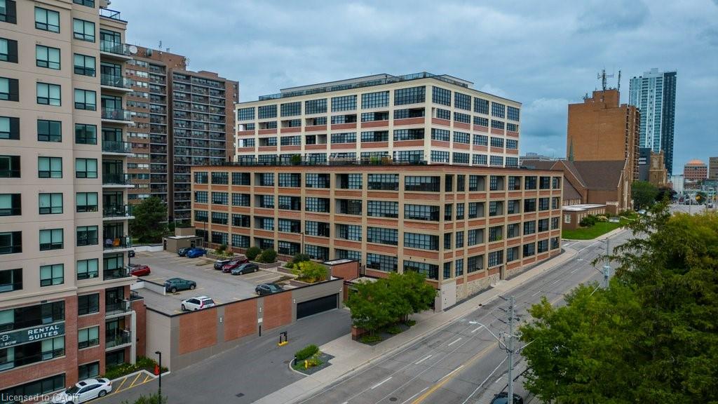 112-benton-street-kitchener-ontario-40803095