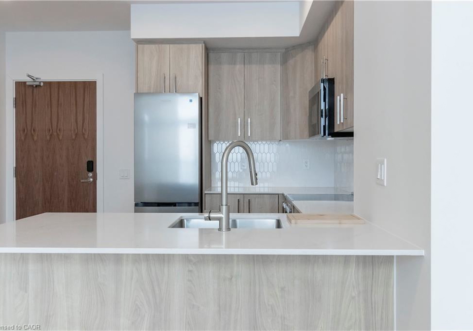 25-wellington-street-s-kitchener-ontario-40803096