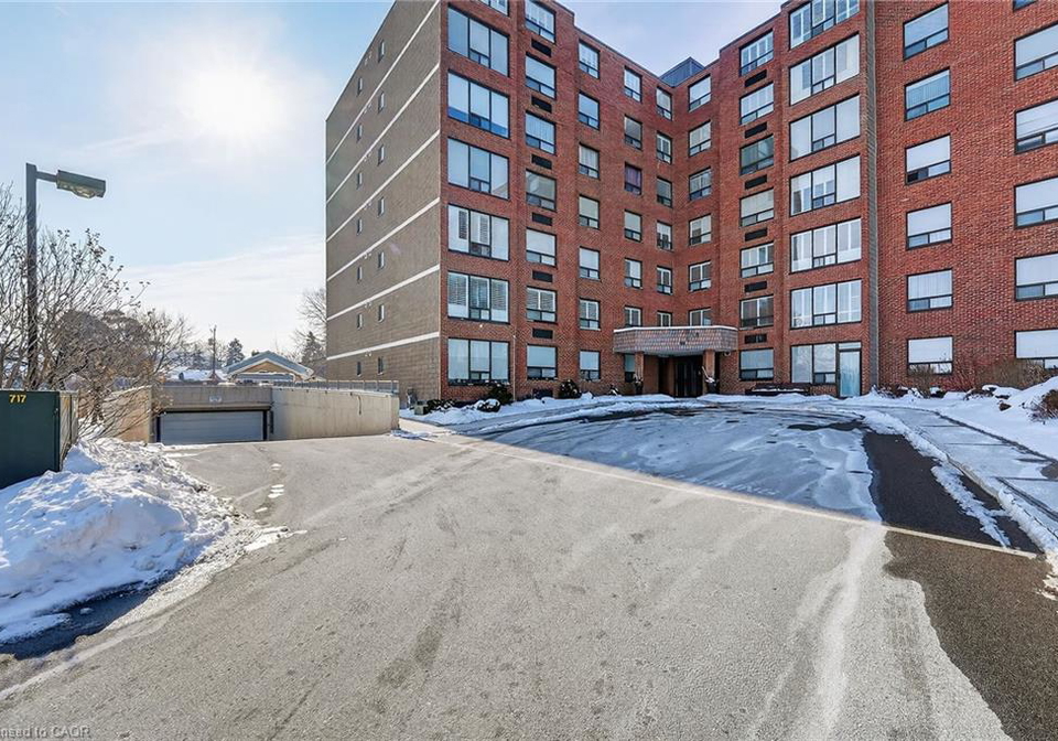 99-donn-avenue-stoney-creek-ontario-40803118