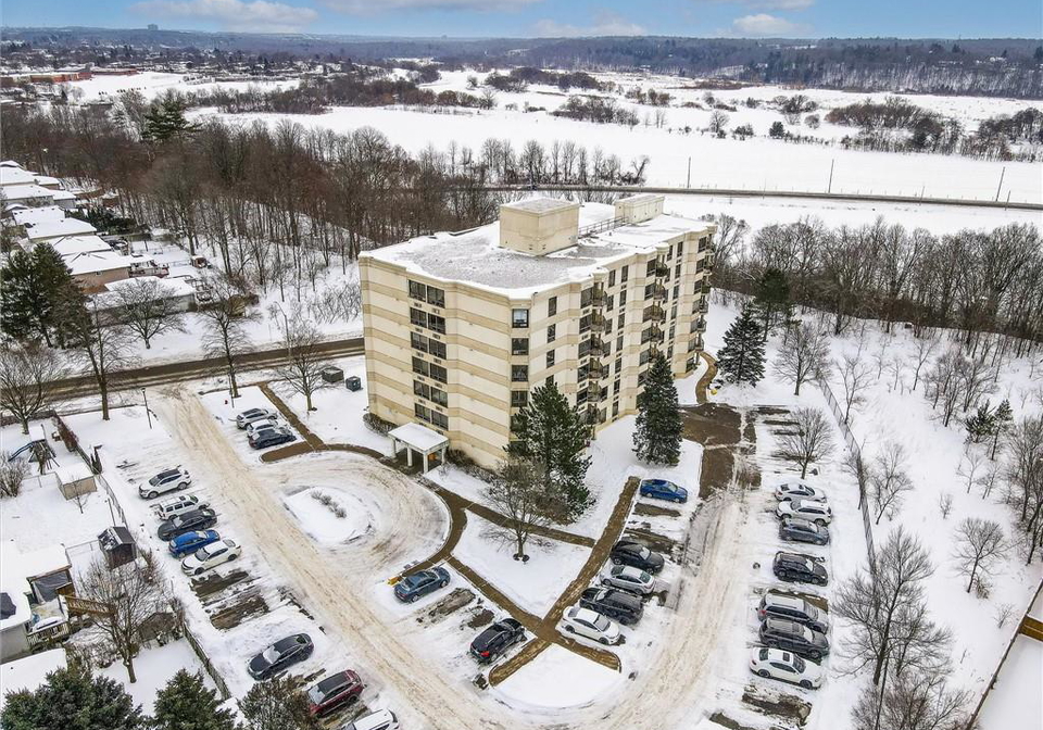 688-preston-parkway-cambridge-ontario-40803178