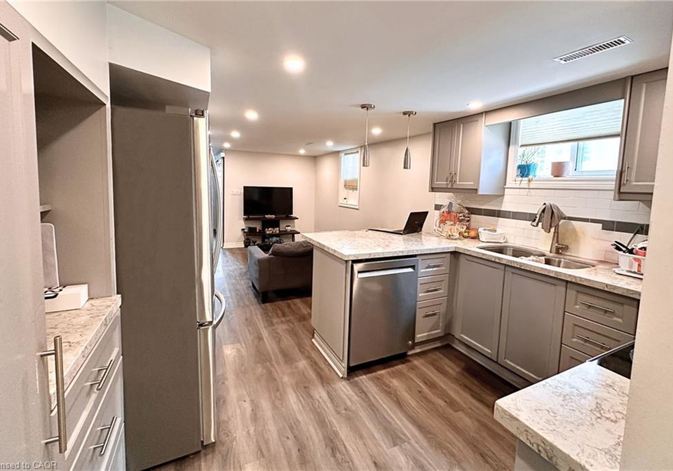 1276-treeland-street-burlington-ontario-40803233