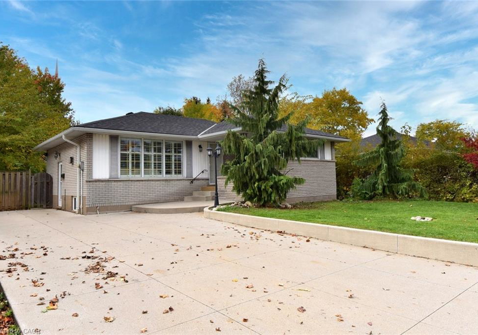 130-delmar-drive-hamilton-ontario-40803291