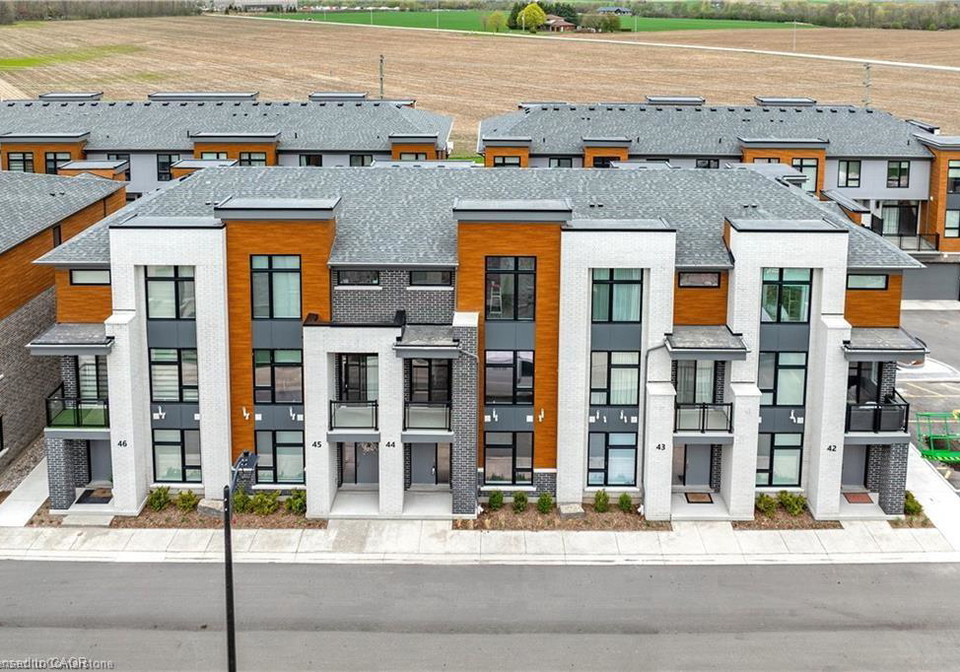 271-grey-silo-road-waterloo-ontario-40803337