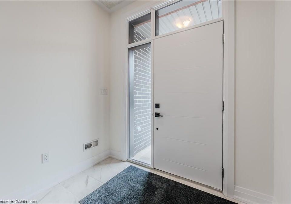 271-grey-silo-road-waterloo-ontario-40803337