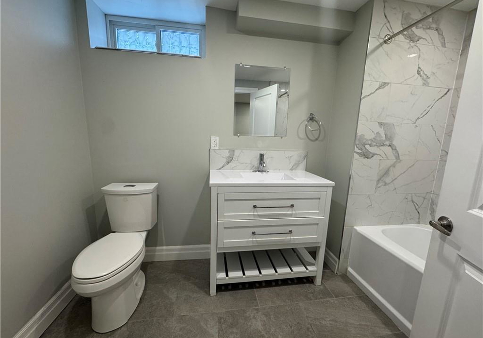 10-bonfair-court-kitchener-ontario-40803366