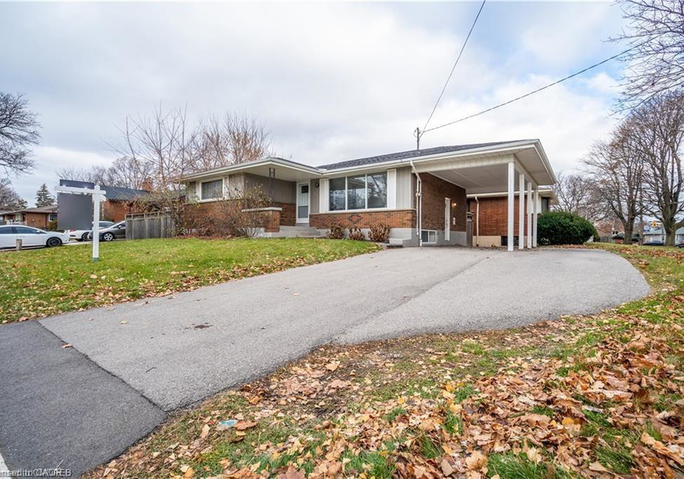 98-lynbrook-drive-hamilton-ontario-40803373