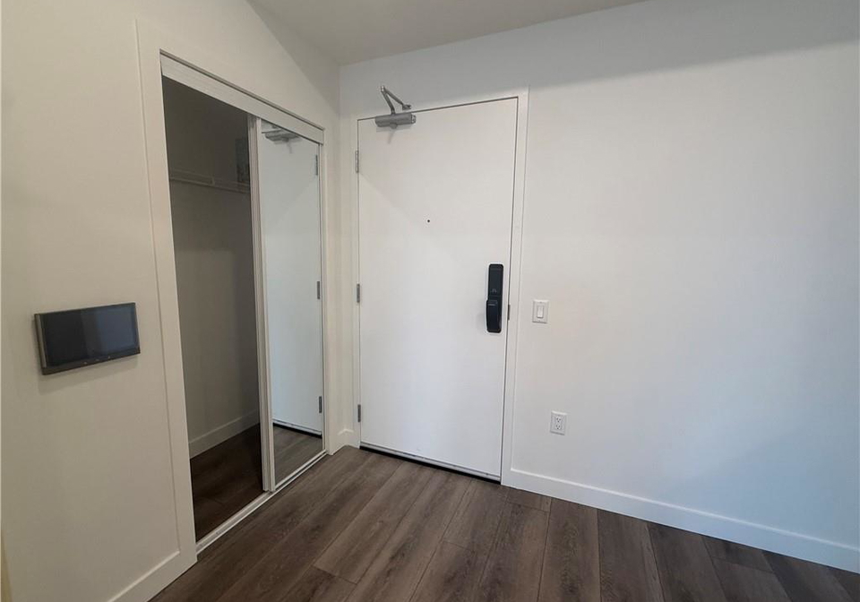 461-green-road-hamilton-ontario-40803447