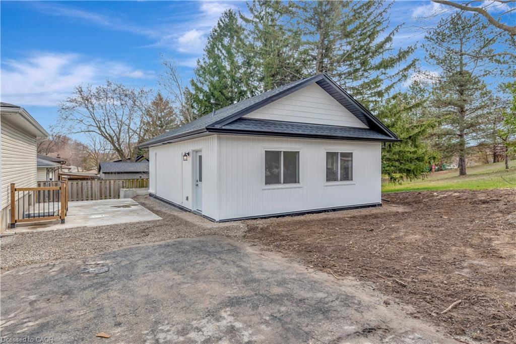 7-hillside-drive-kitchener-ontario-40803515