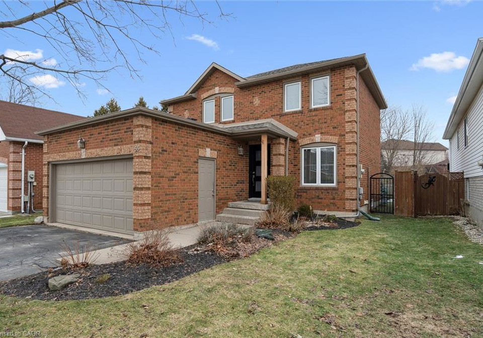 55-enfield-drive-cambridge-ontario-40803557