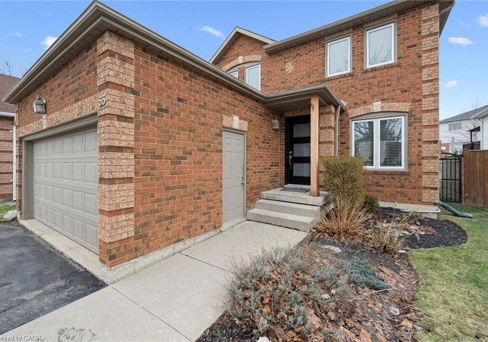 55-enfield-drive-cambridge-ontario-40803557