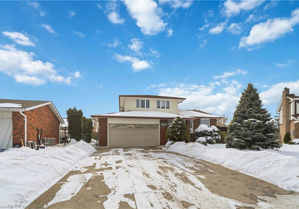 5048-stenzel-court-beamsville-ontario-40803577