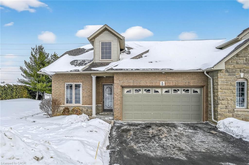 5-georgian-trail-glanbrook-ontario-40803594
