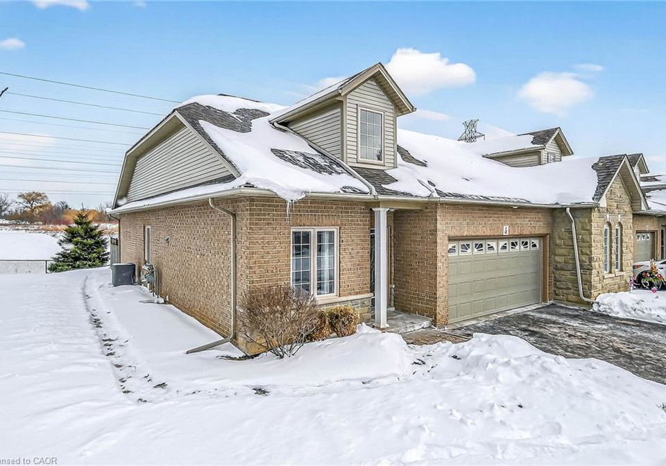 5-georgian-trail-glanbrook-ontario-40803594