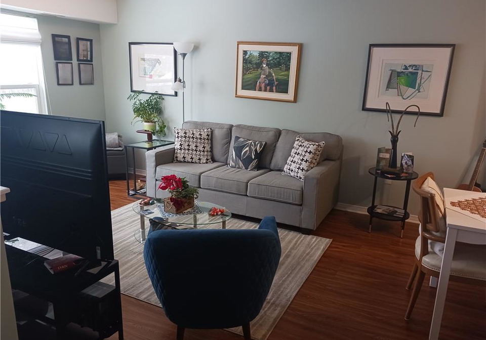 8-huron-street-lindsay-ontario-40803625