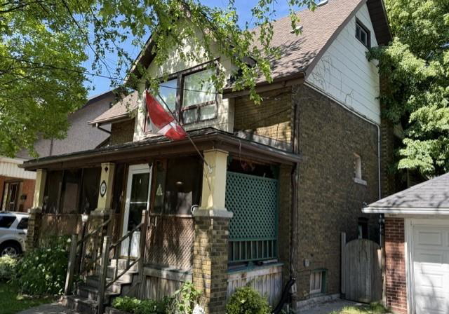 12-leinster-avenue-s-hamilton-ontario-40803642