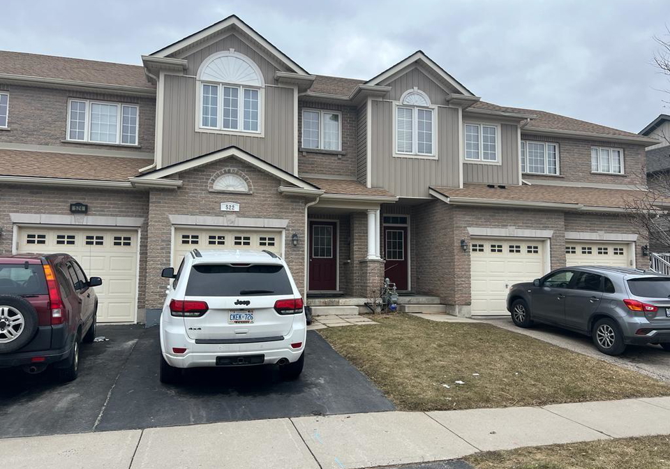 522-banffshire-crescent-kitchener-ontario-40803716