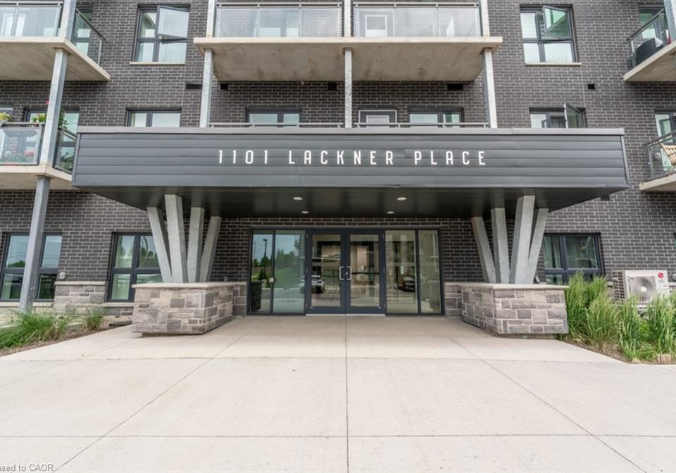 1101-lackner-place-kitchener-ontario-40803746