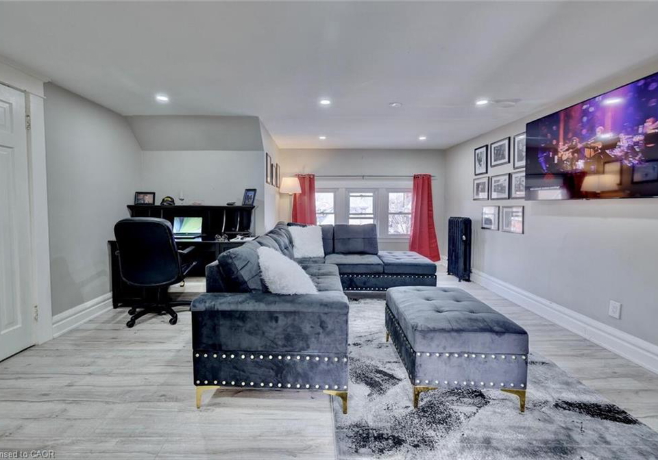 118-fairholt-road-s-hamilton-ontario-40803775
