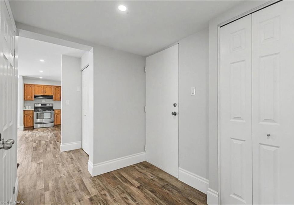 384-erb-street-w-waterloo-ontario-40803781