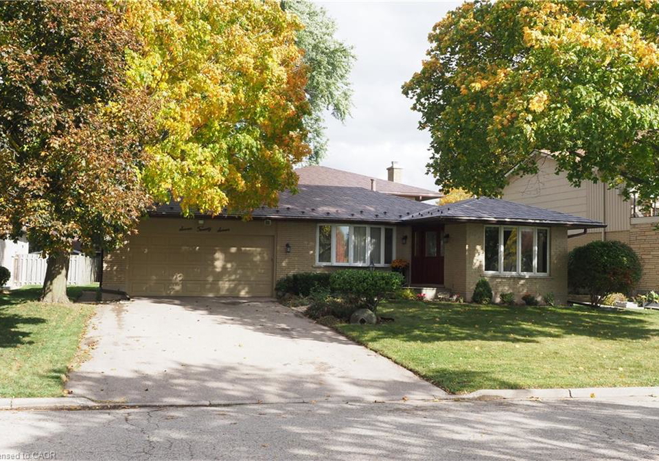 727-riverside-drive-cambridge-ontario-40803809