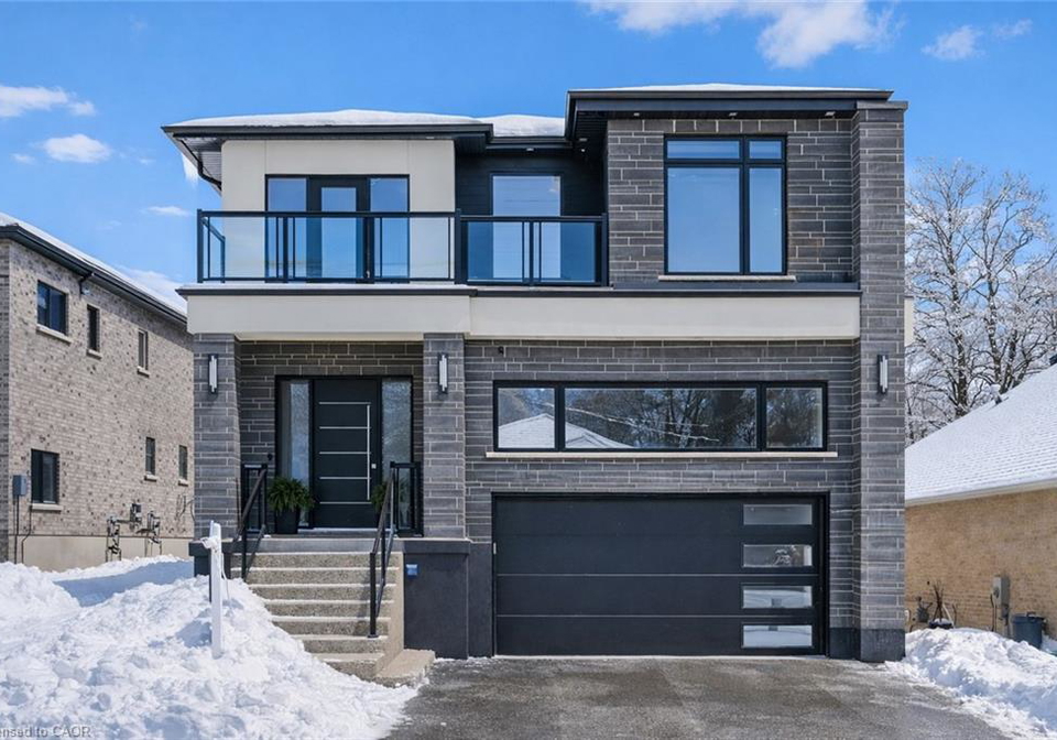 320-otterbein-road-kitchener-ontario-40803812