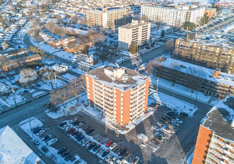 8-woodman-drive-s-hamilton-ontario-40803922