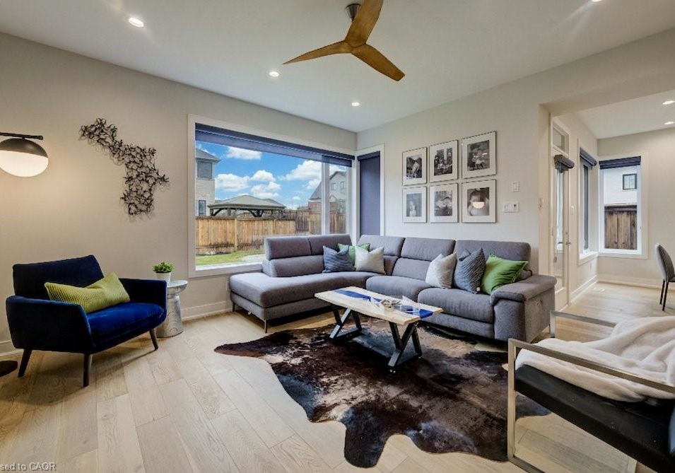 204-carriage-way-waterloo-ontario-40803937