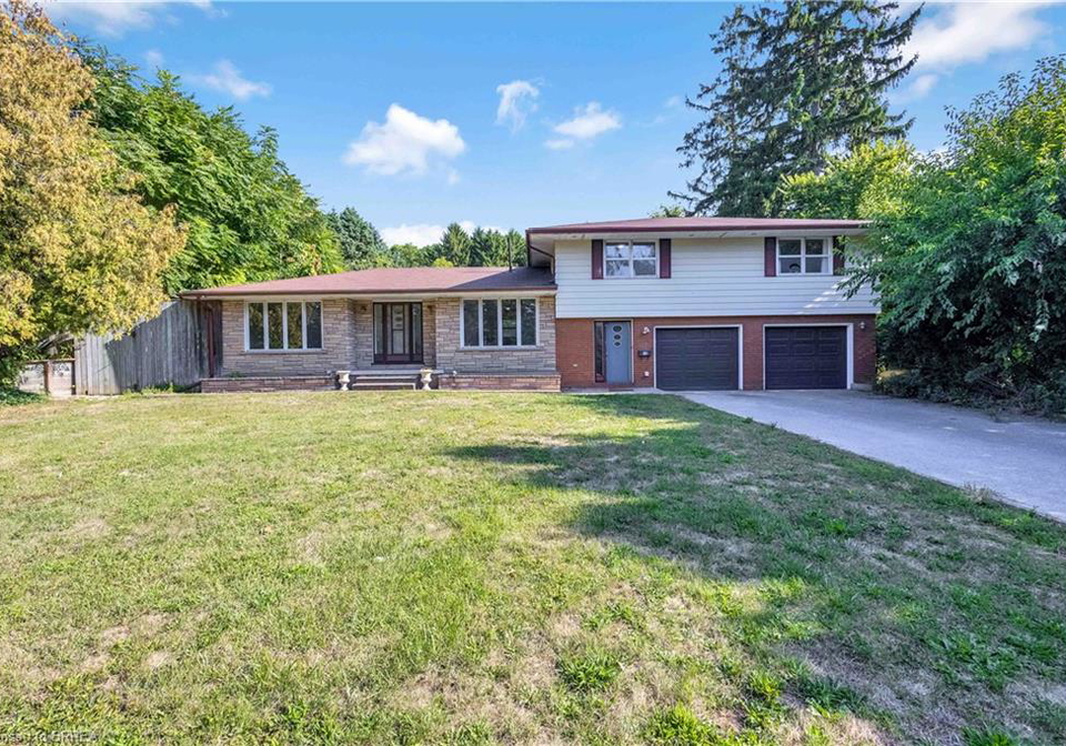 10-harris-avenue-brantford-ontario-40803959