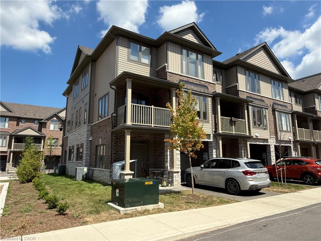 19-picardy-drive-stoney-creek-ontario-40803965