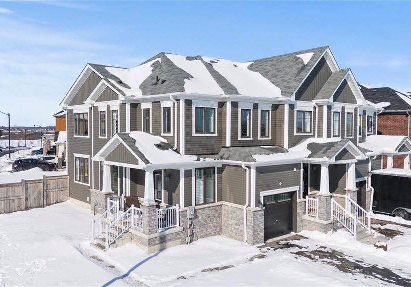 170-whithorn-crescent-caledonia-ontario-40803976