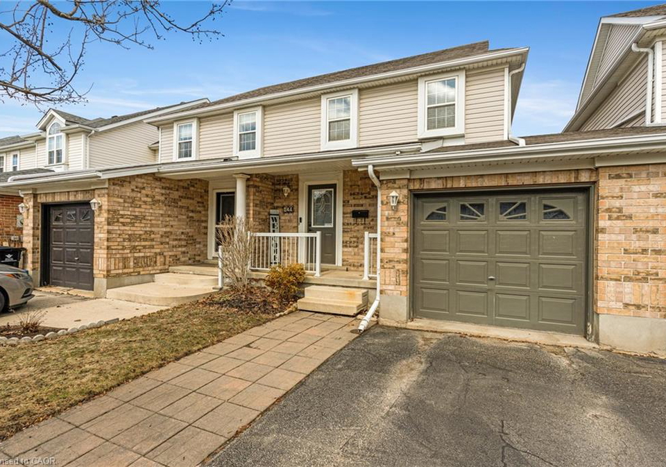 129-werstine-terrace-cambridge-ontario-40804134