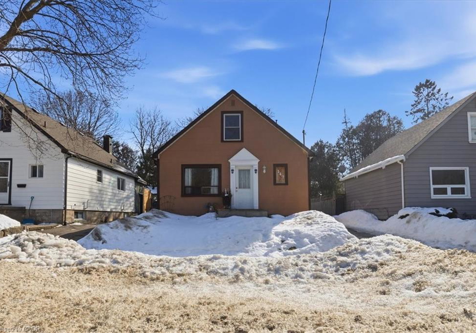 547-wellington-street-n-kitchener-ontario-40804246