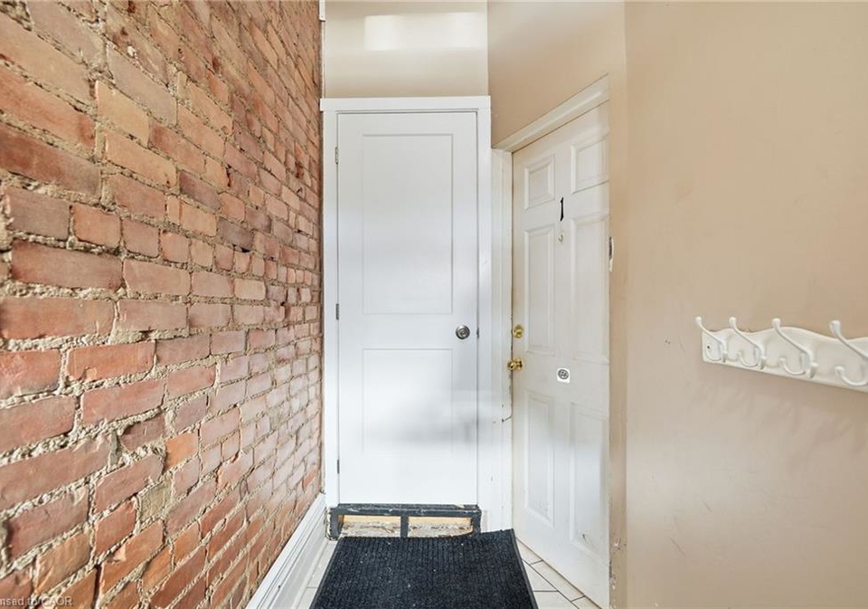 9-nightingale-street-hamilton-ontario-40804250