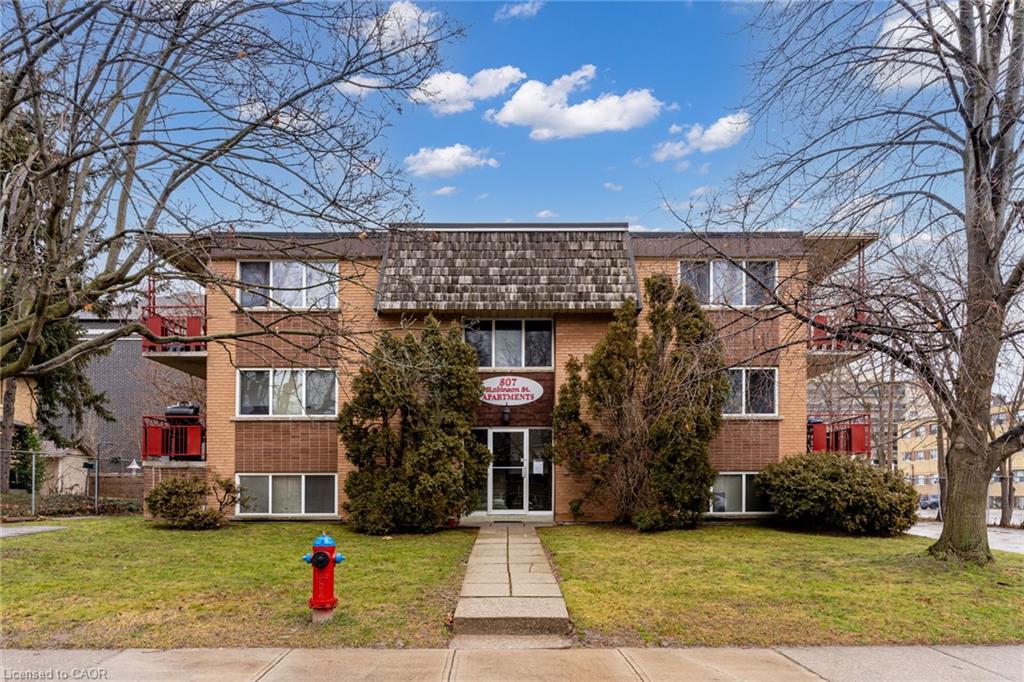 807-robinson-street-burlington-ontario-40804343
