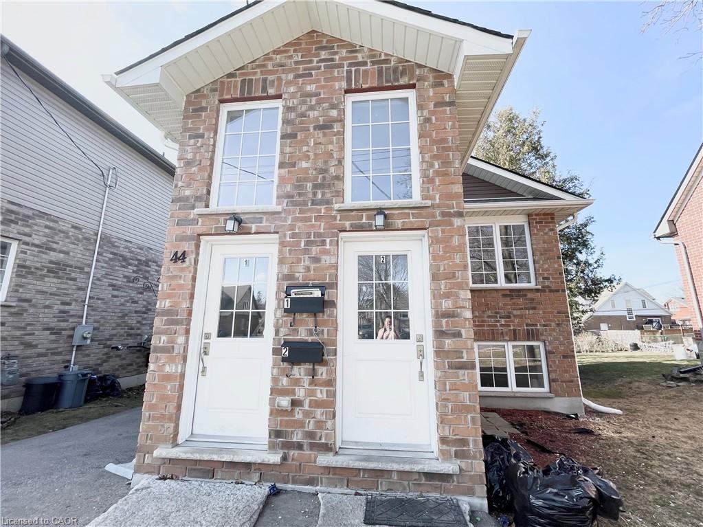 44-fourth-avenue-kitchener-ontario-40804377