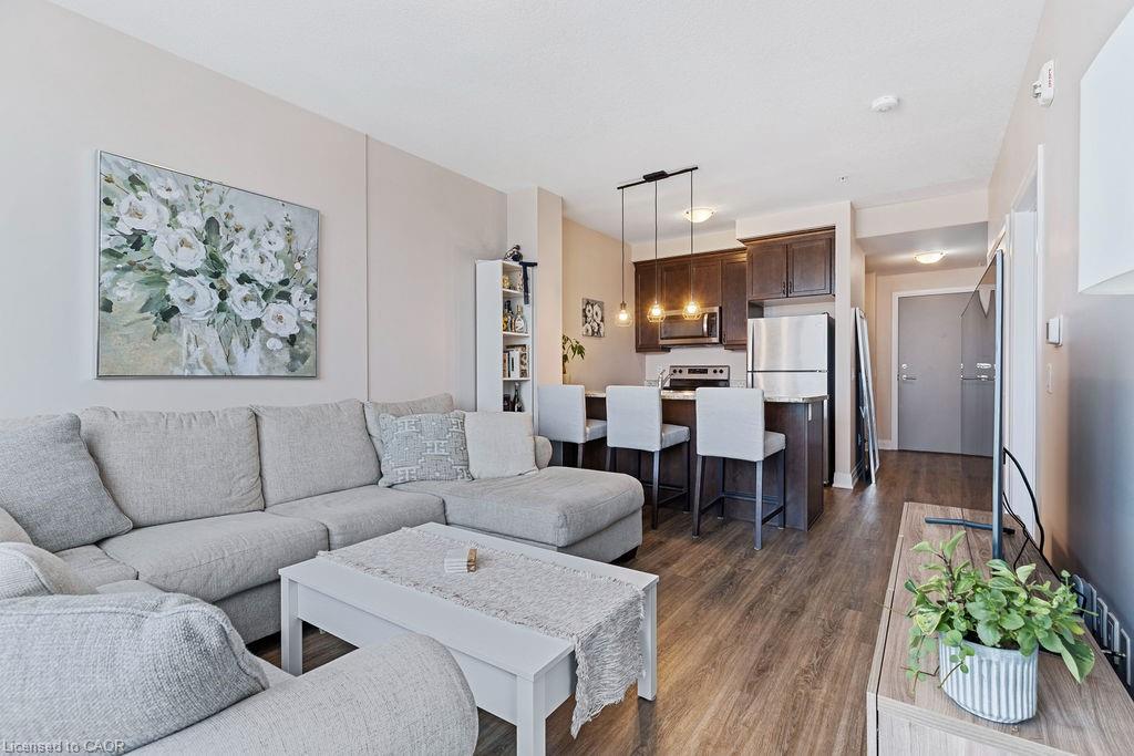 16-concord-place-grimsby-ontario-40804421