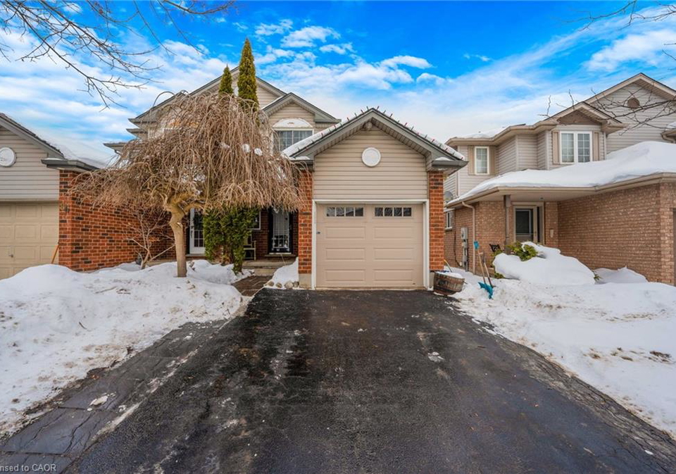 84-wood-grove-crescent-cambridge-ontario-40804541