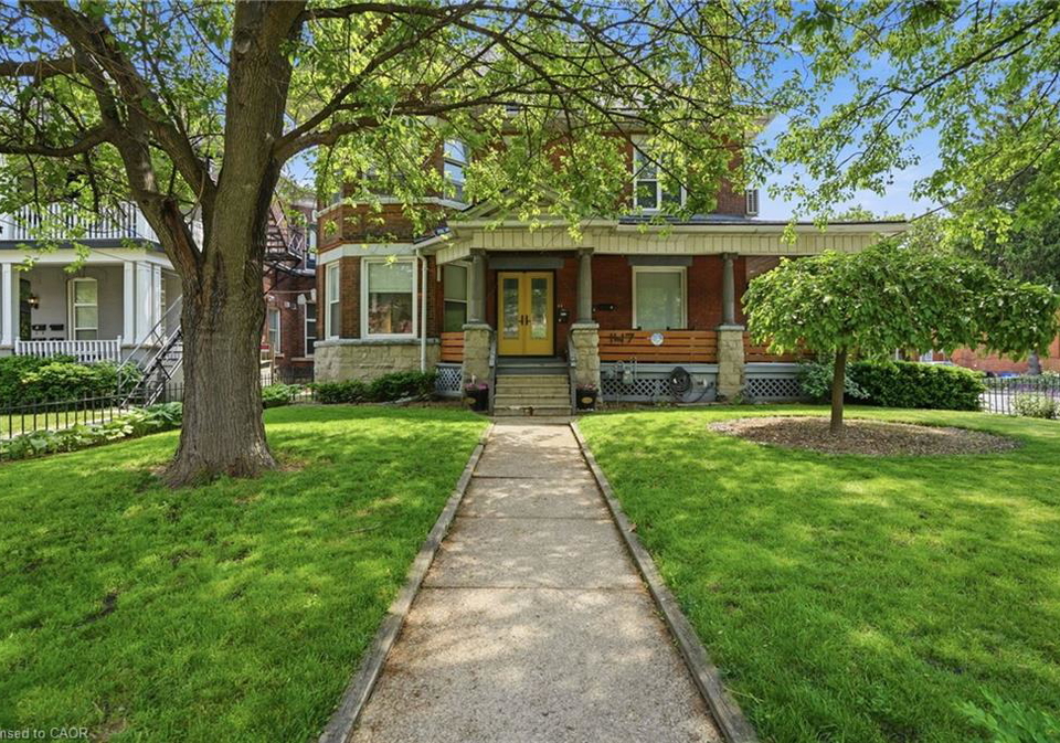 147-emerald-street-s-hamilton-ontario-40804548