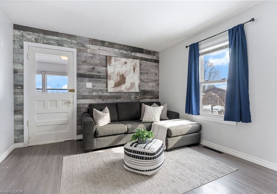 166-queen-street-s-simcoe-ontario-40804569