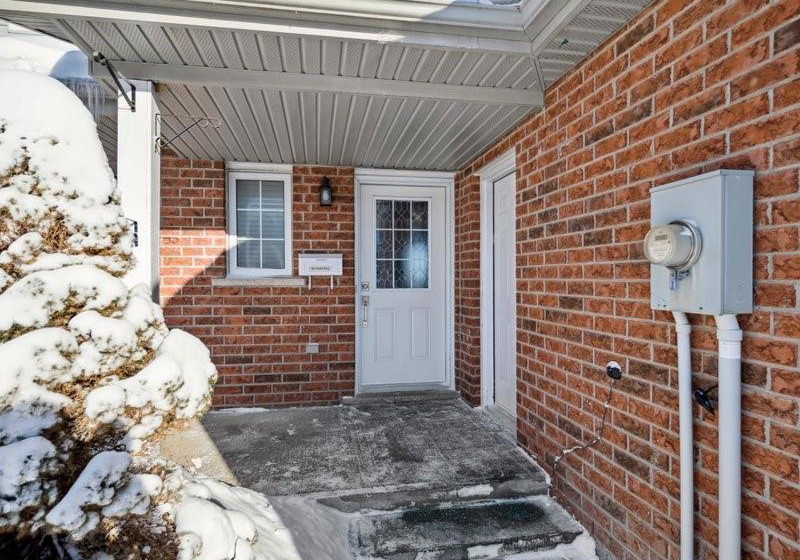82-ralgreen-crescent-kitchener-ontario-40804620