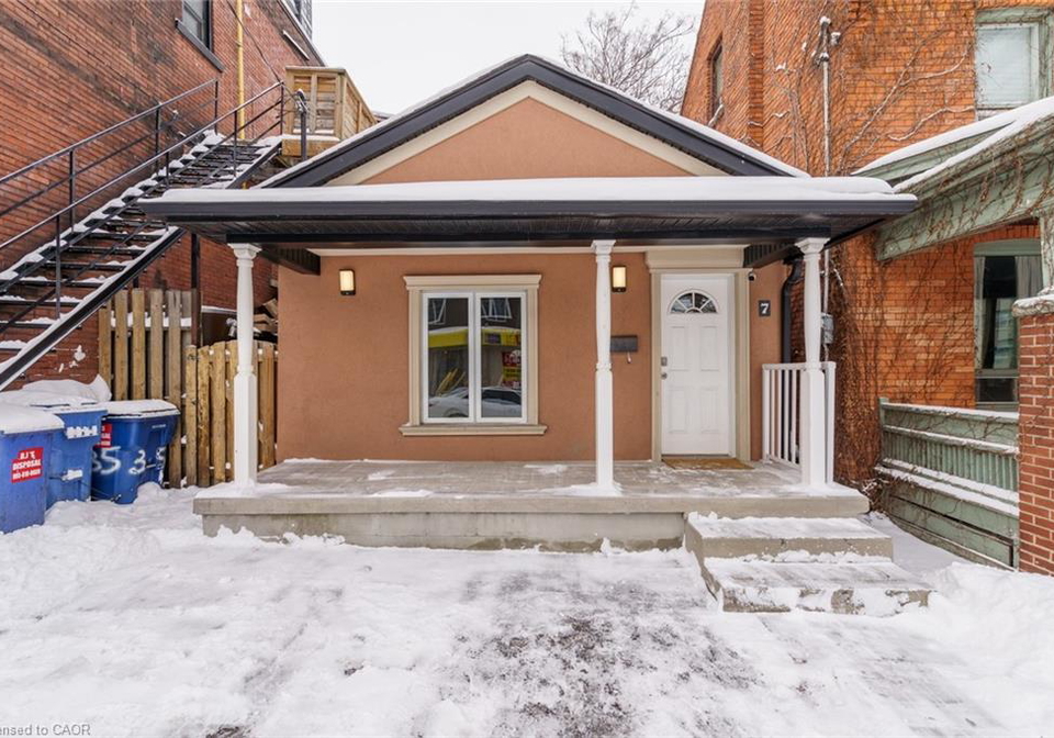 7-hess-street-n-hamilton-ontario-40804679