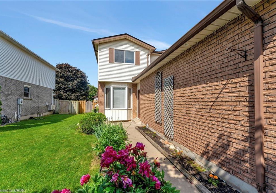 116-william-street-n-plattsville-ontario-40804704