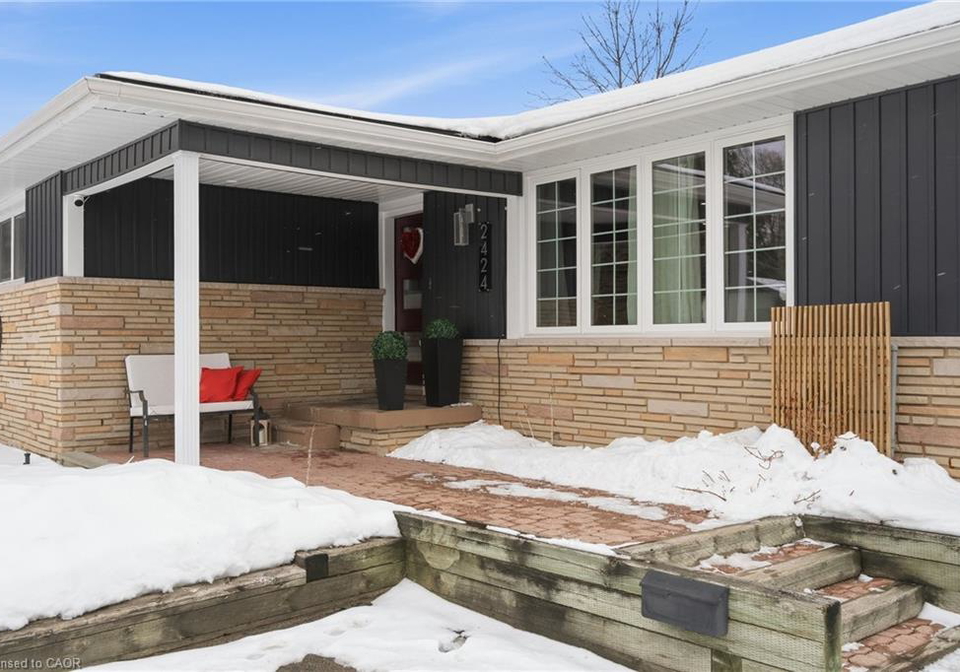 2424-eileen-drive-burlington-ontario-40804727