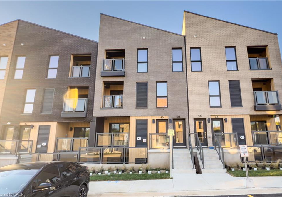 38-urbane-boulevard-kitchener-ontario-40804760