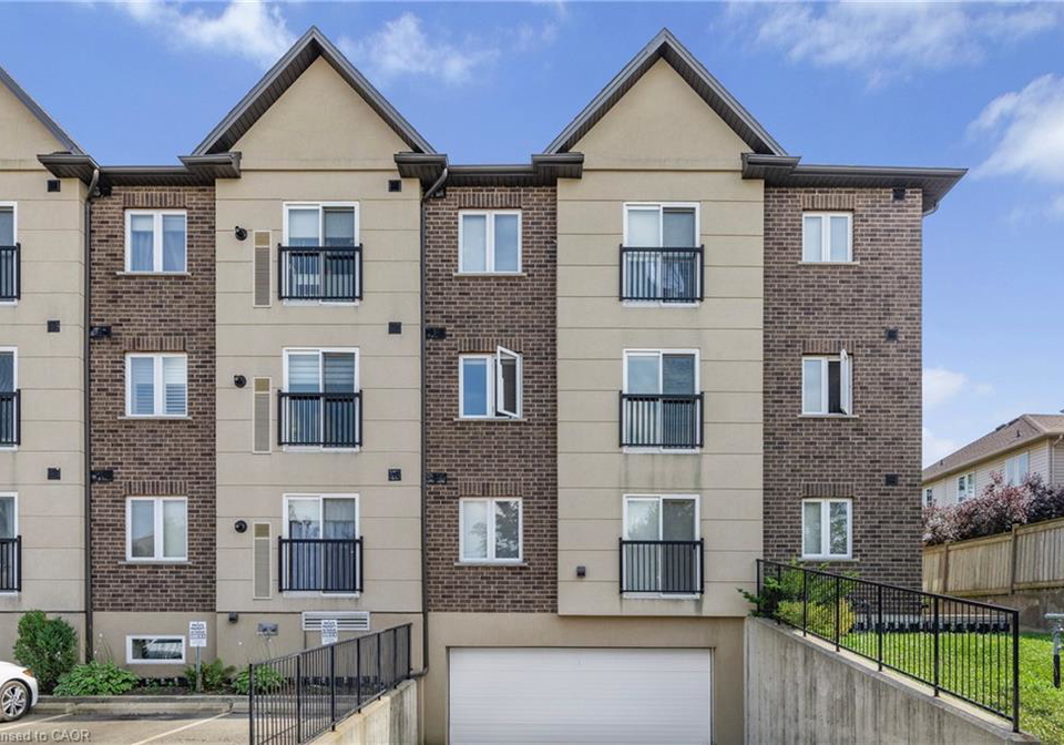 886-golf-links-road-ancaster-ontario-40804779